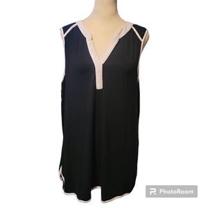 Cable And Gauge Women's Black With White Trim Blouse Top Size Large